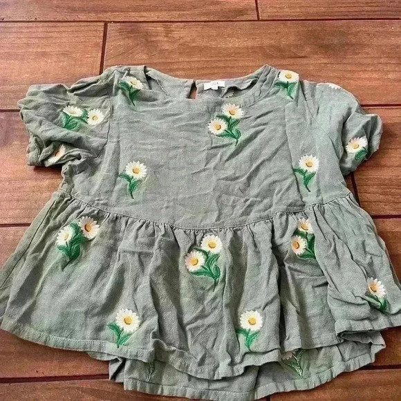 Lucca babydoll green flower top small - Picture 1 of 4